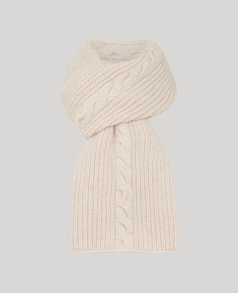 Lambswool Cable Scarf